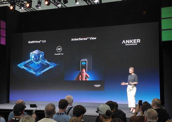 出牌！强悍充电产品外这款派对神器太酷了麻将胡了Anker安克IFA25率先(图5)